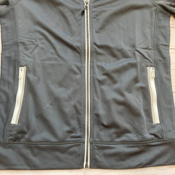 Adidas Women's Utility Jacket Sz S NWT - Picture 4 of 8